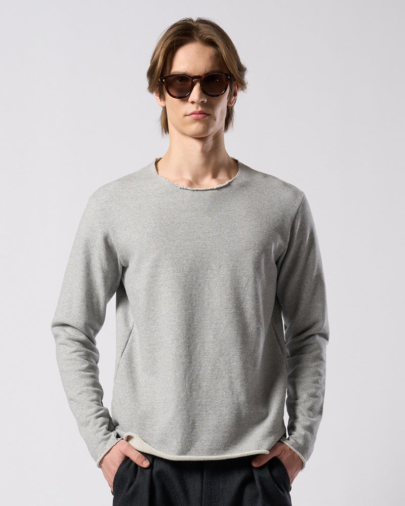 cut-off light sweatshirt