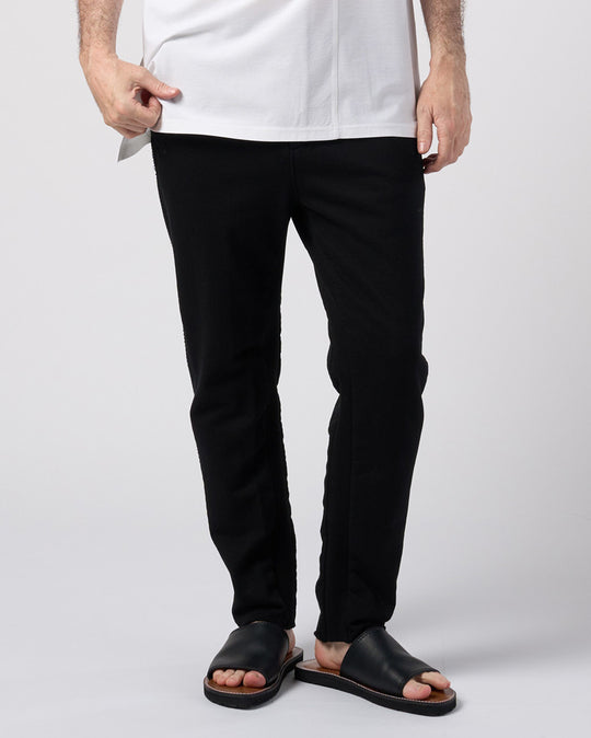 compact urake cut-off line pants