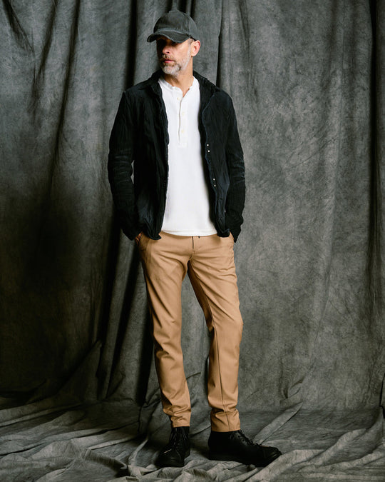 3D banana slim pants