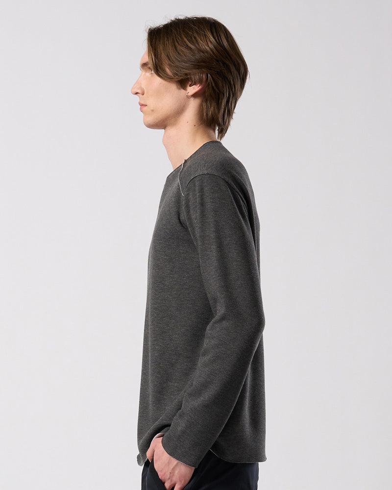 back boa cut-off crew