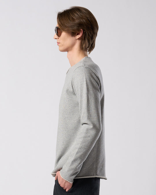 cut-off light sweatshirt