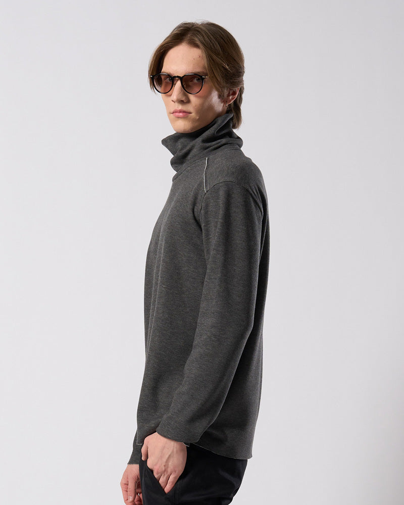 back boa cut-off highneck
