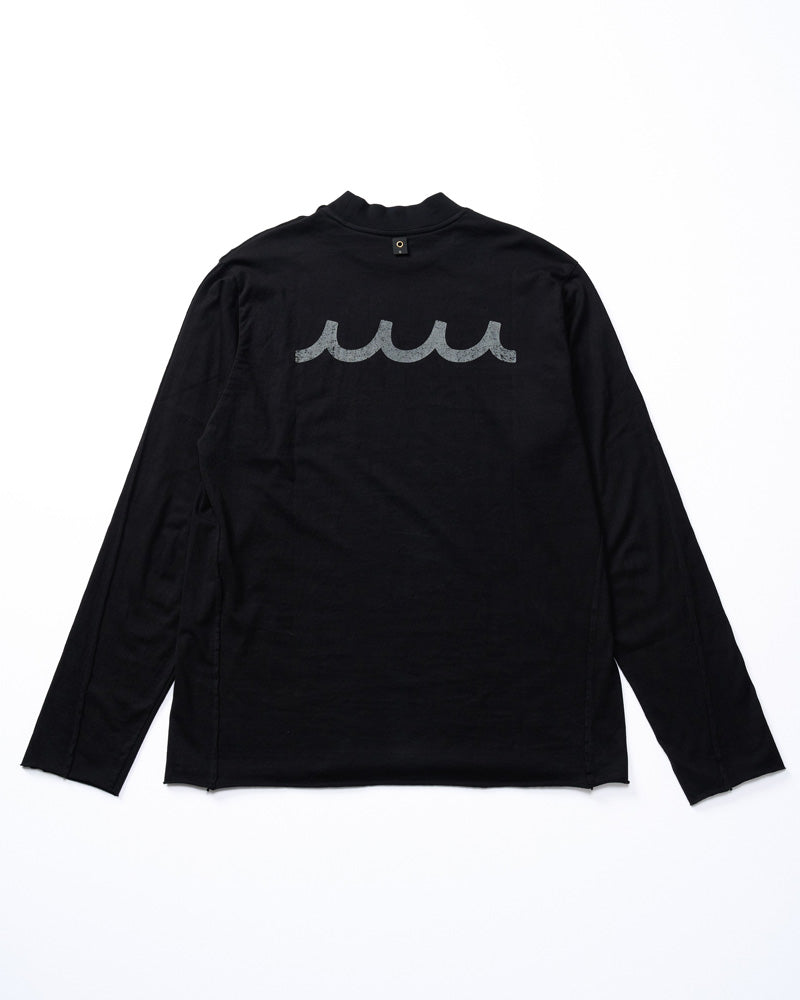 【muta × wjk】cut-off mock-neck L/S(printed)