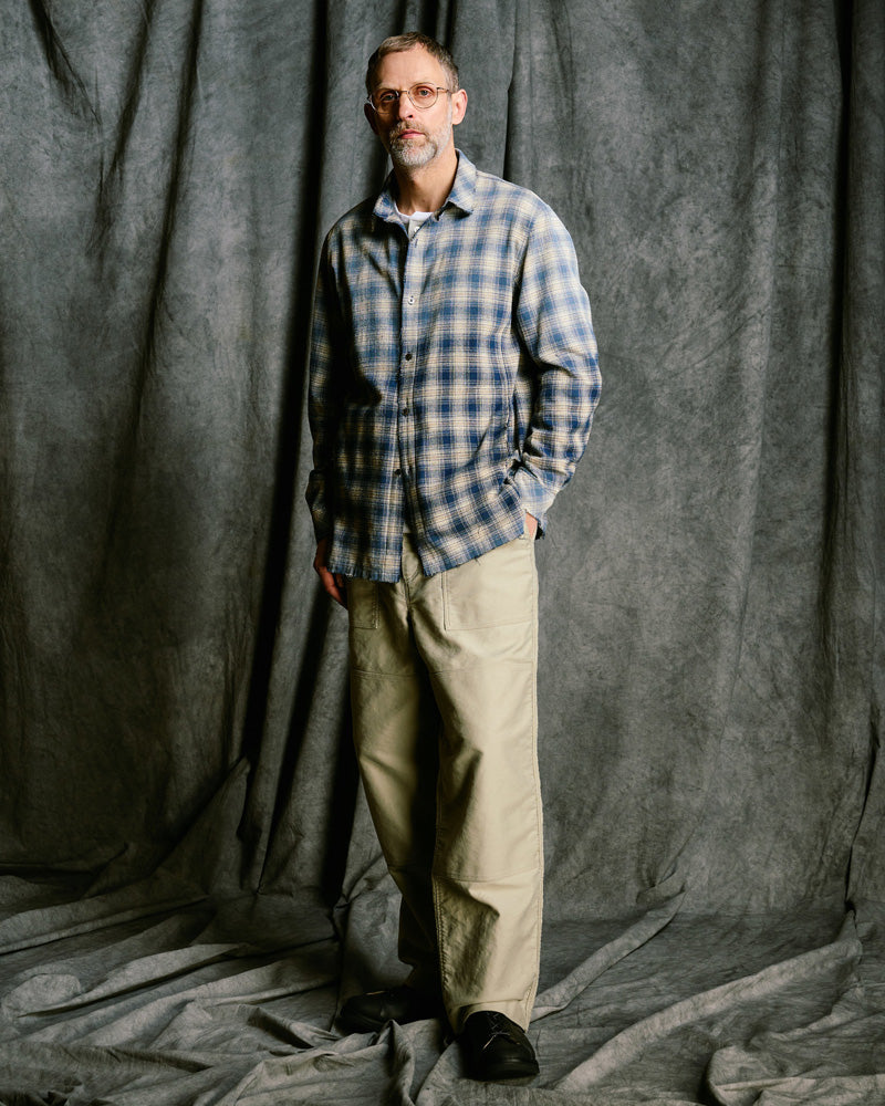 aging loose check shirt