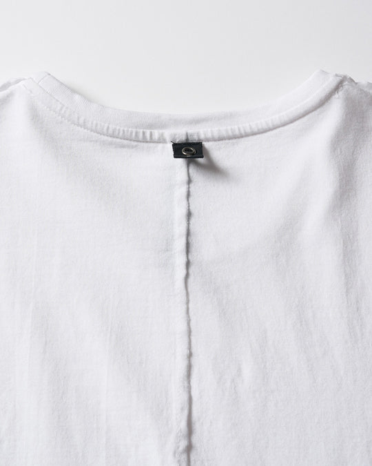 wide cut-off V-neck S/S