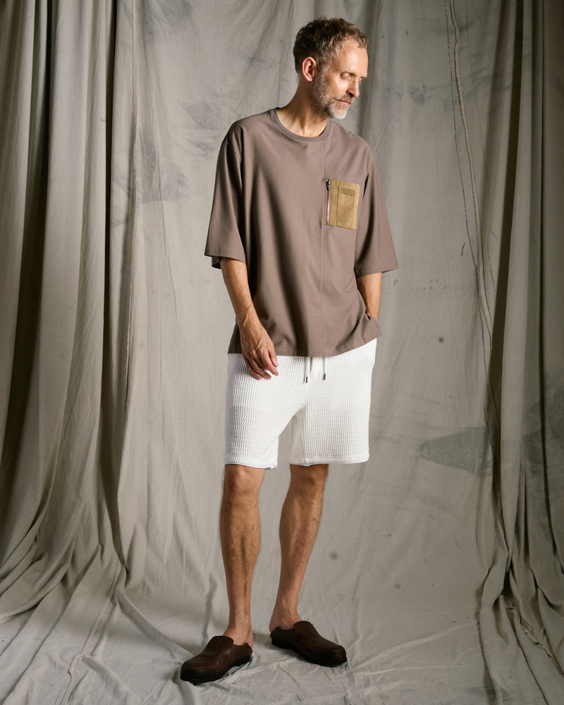 contrast pocket pull-over