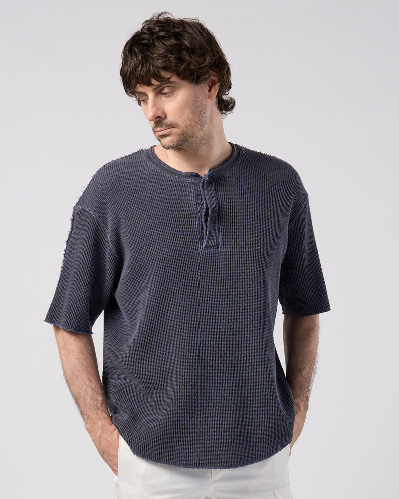 hard dry waffle fly-front henley S/S