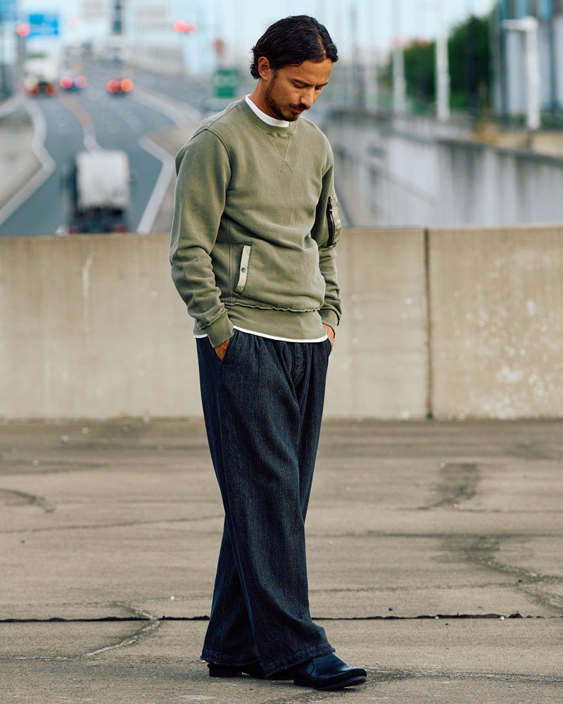 2-tuck wide trousers