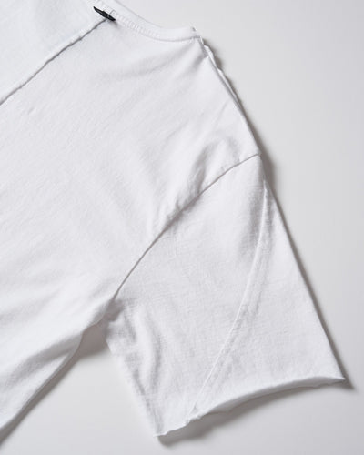wide cut-off V-neck S/S