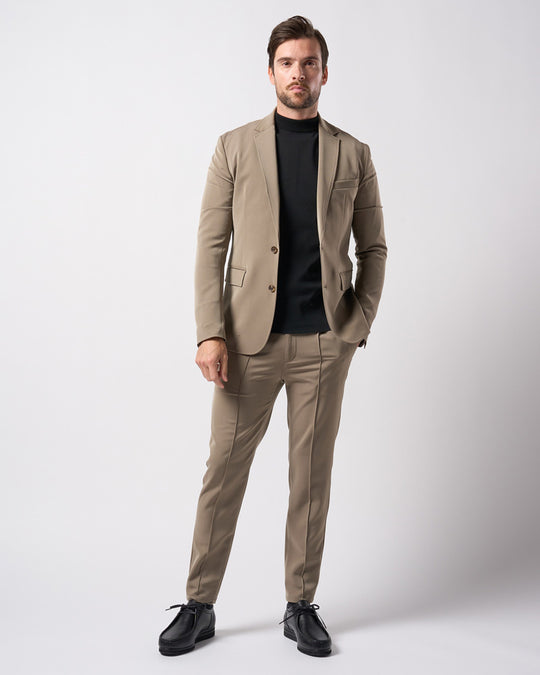 smart pin-tuck slacks