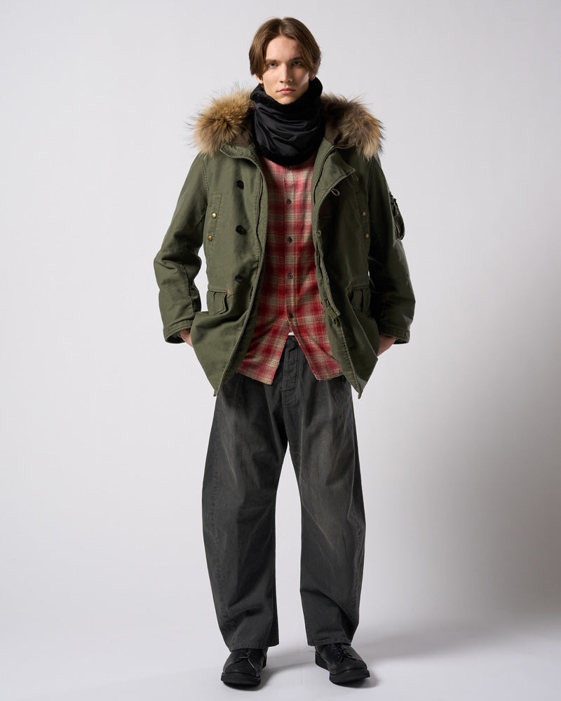 aging loose check shirt