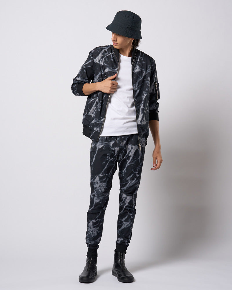 neck zip blouson