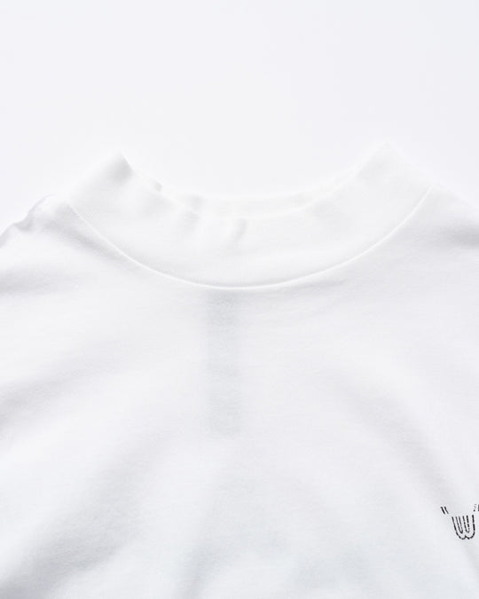 【muta × wjk】cut-off mock-neck L/S(printed)