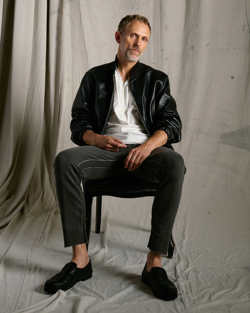 compact urake cut-off line pants