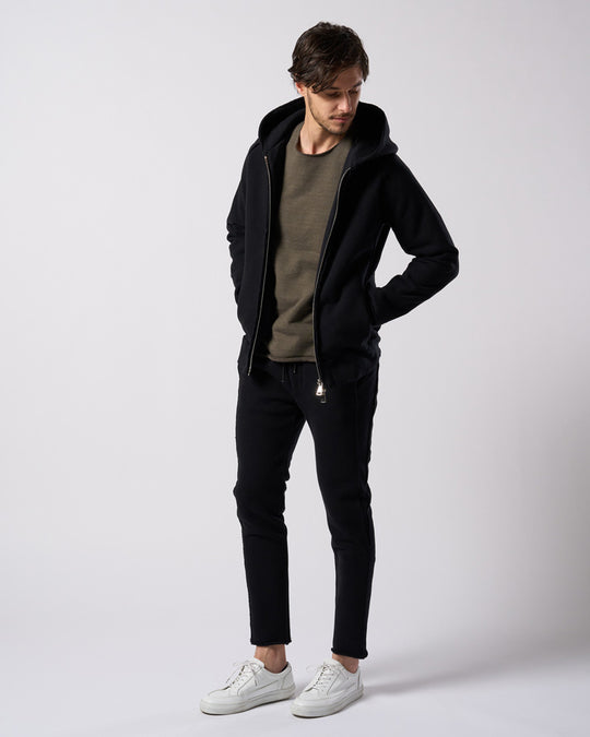 cut-off light sweatshirt