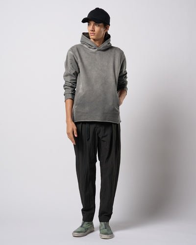 wide tapered slacks