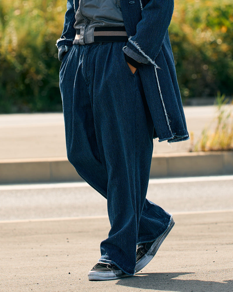 2-tuck wide trousers