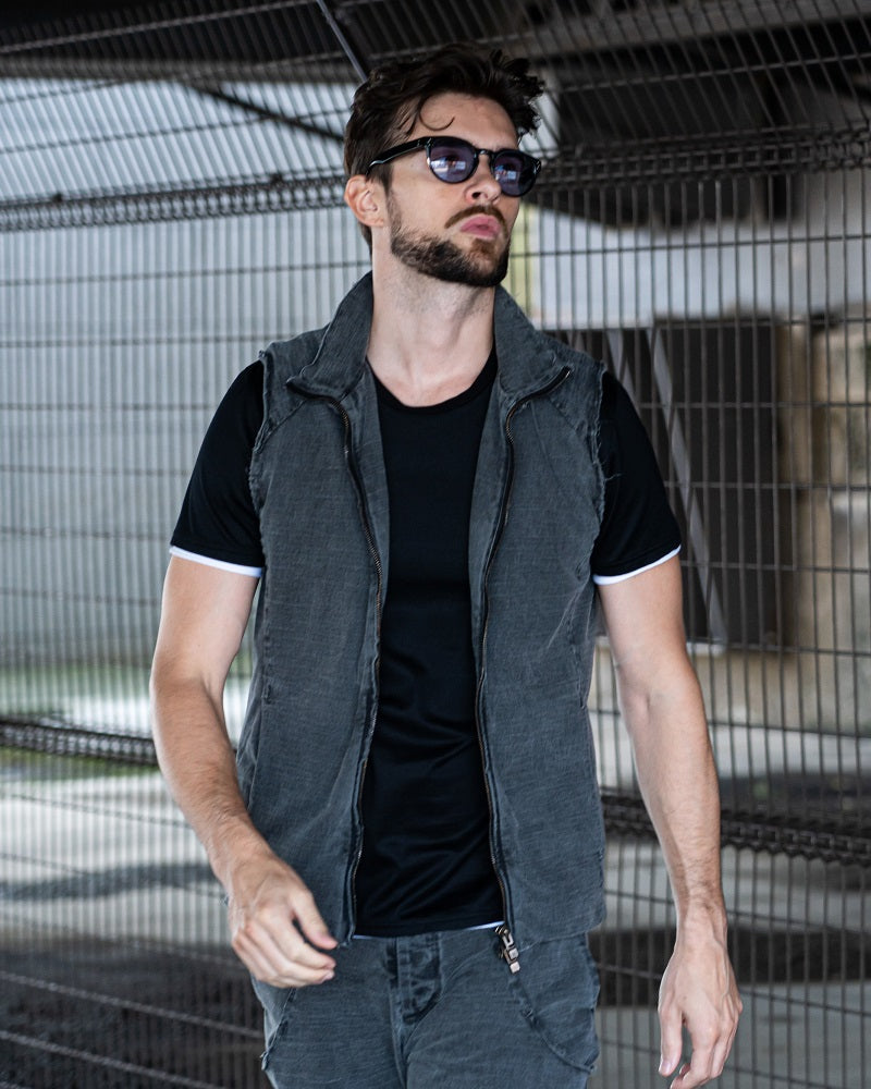 cut-off stand collar vest