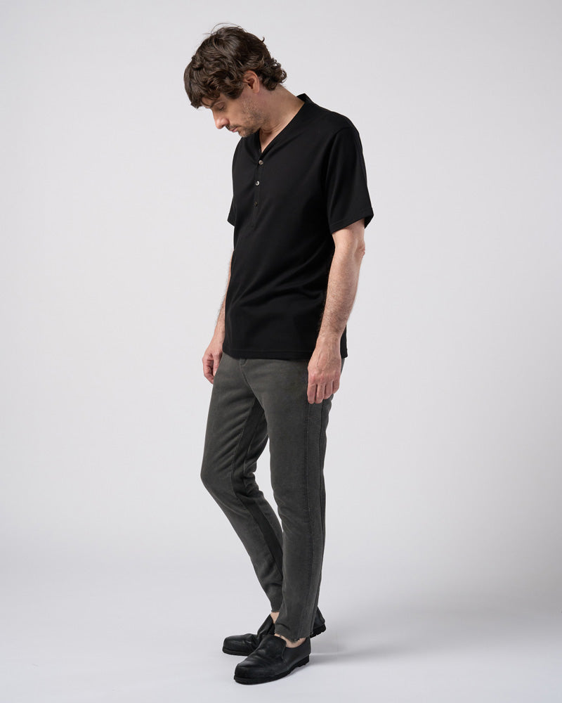 compact urake cut-off line pants
