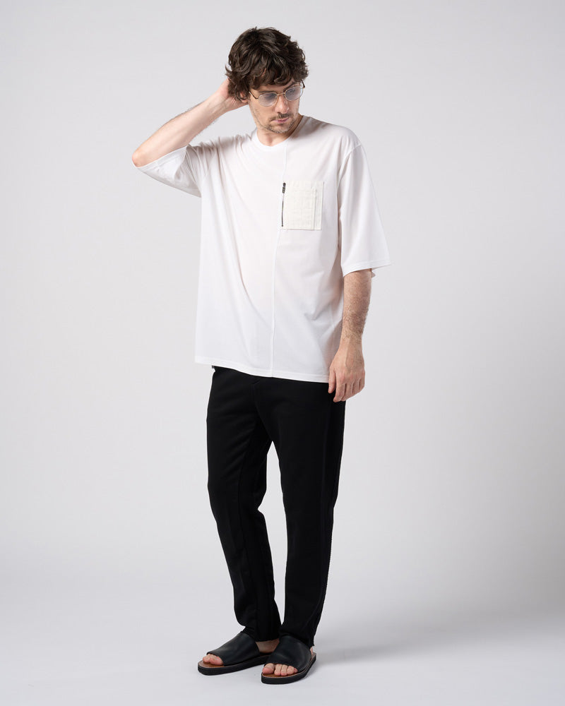 contrast pocket pull-over