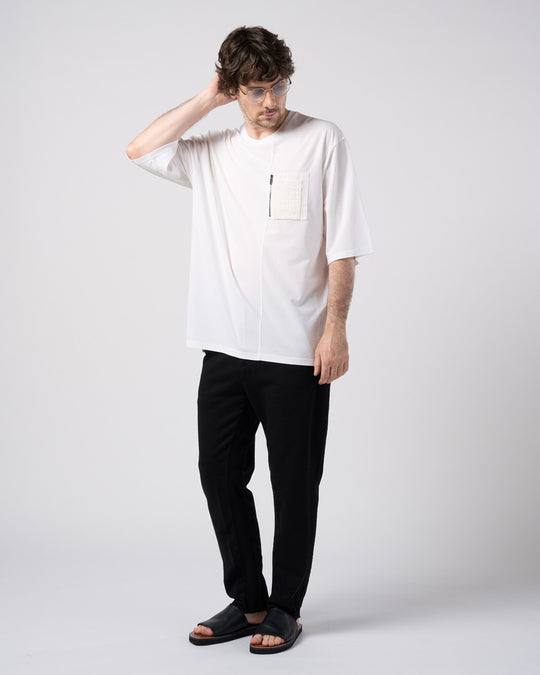 contrast pocket pull-over