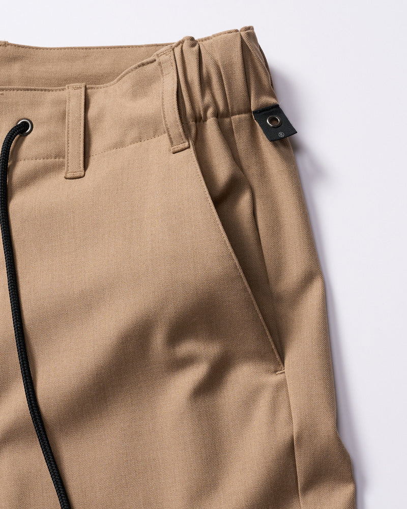 3D banana slim pants