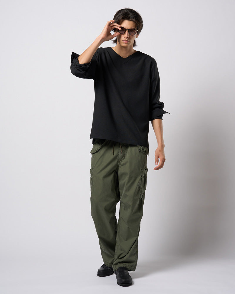 boat V-neck pullover shirt