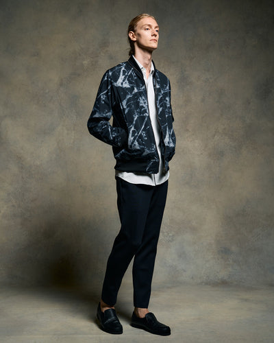 neck zip blouson
