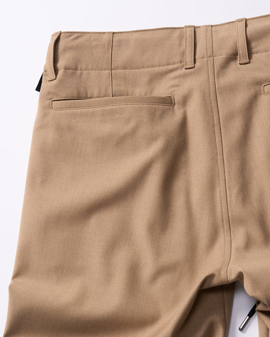 3D banana slim pants