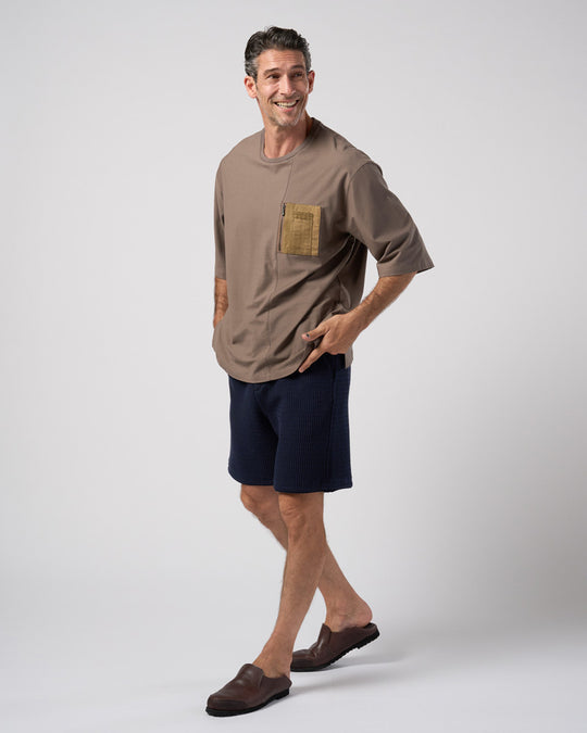 contrast pocket pull-over