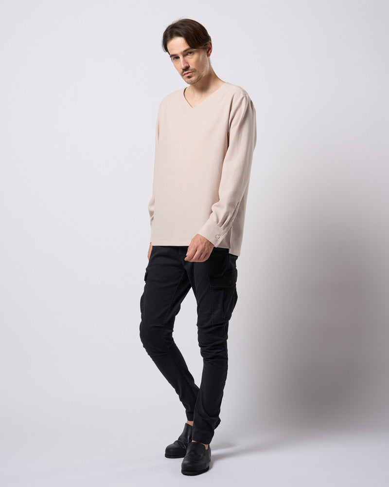 boat V-neck pullover shirt