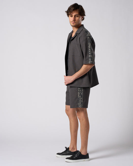 bandana print panel shorts