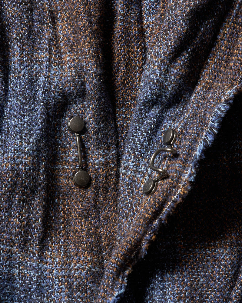 2-hook tweedy check
