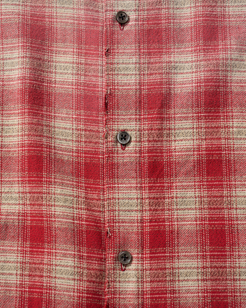 aging loose check shirt