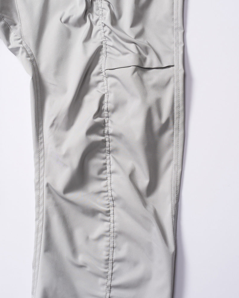 puckering banana teck pants