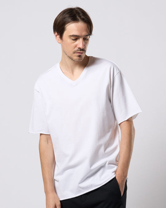 wide cut-off V-neck S/S