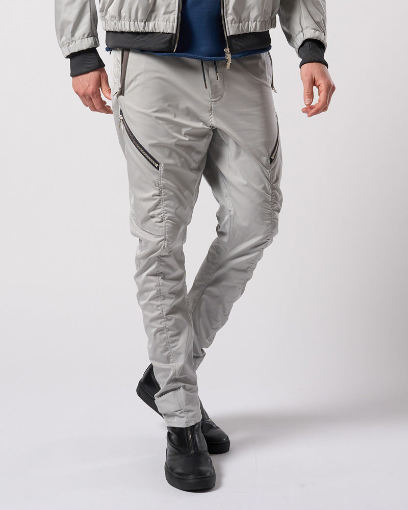 puckering banana teck pants