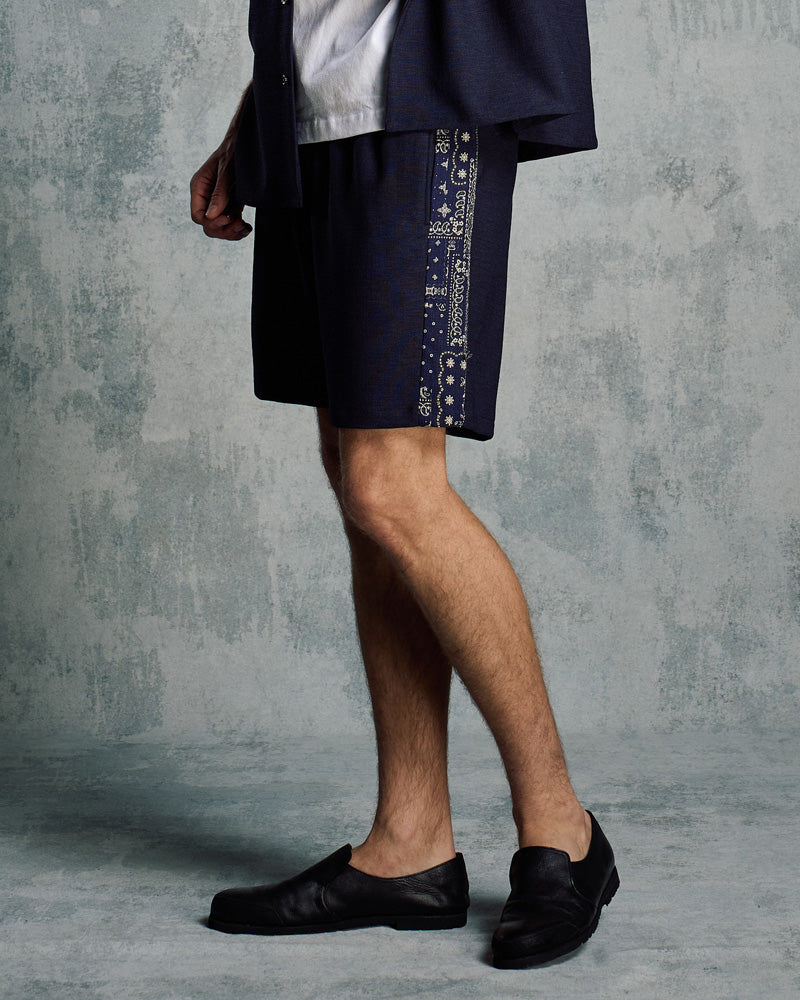 bandana print panel shorts
