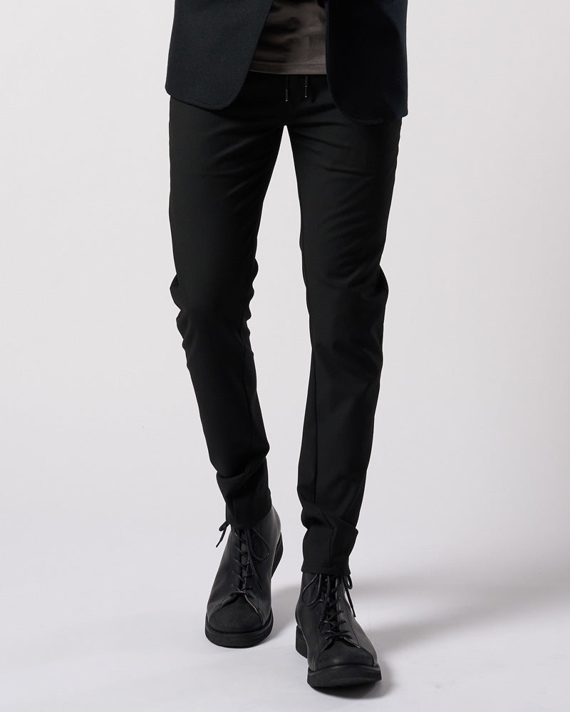 3D banana slim pants