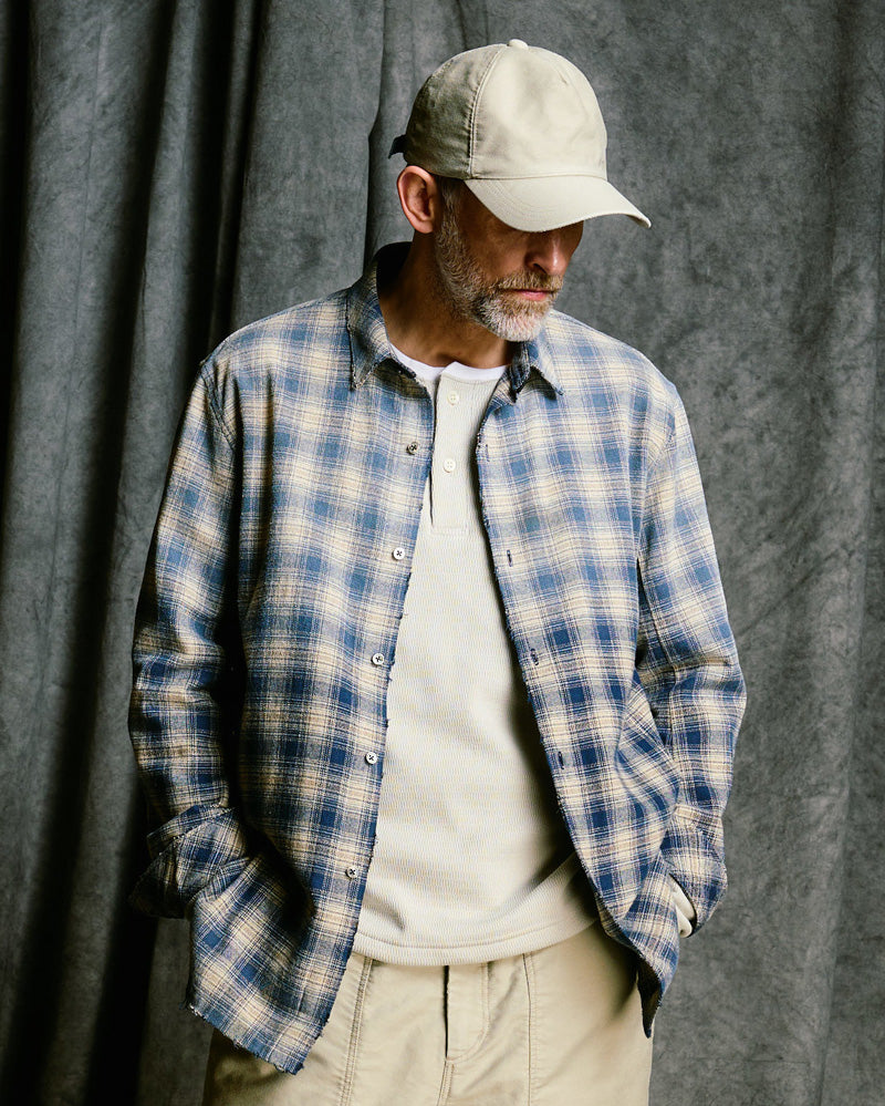 aging loose check shirt