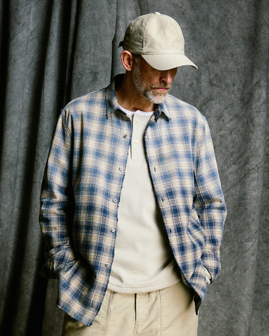 aging loose check shirt