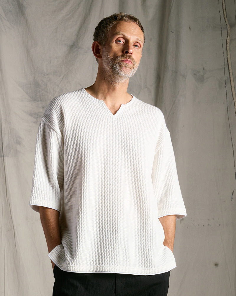 textured knit key-neck H/S