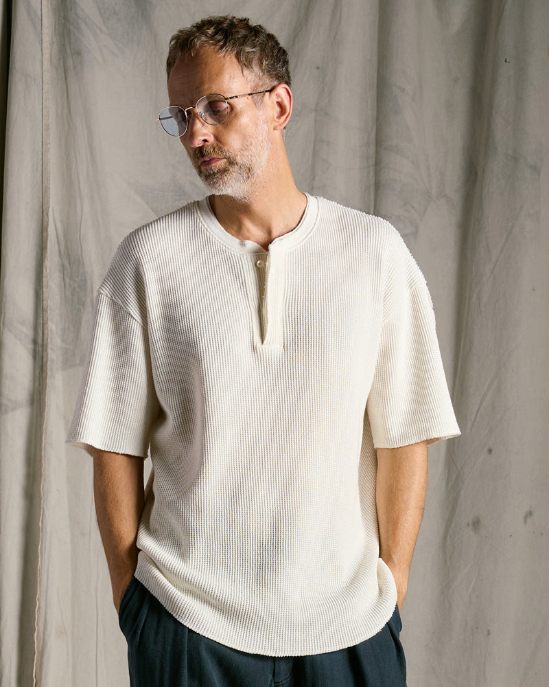 hard dry waffle fly-front henley S/S