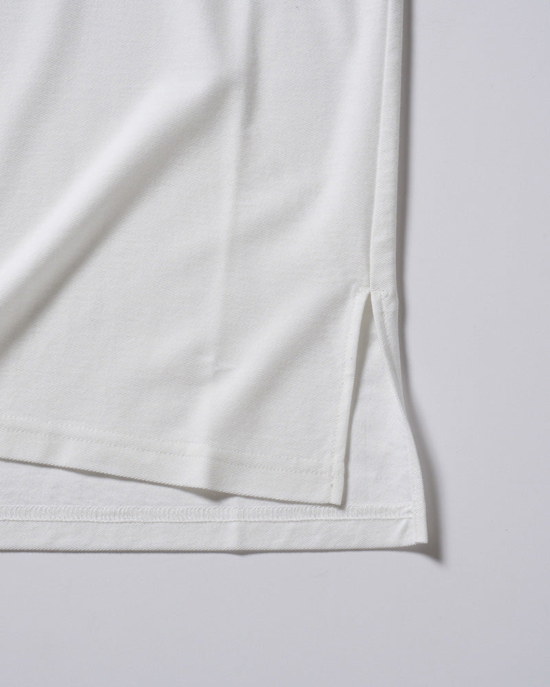 contrast pocket pull-over