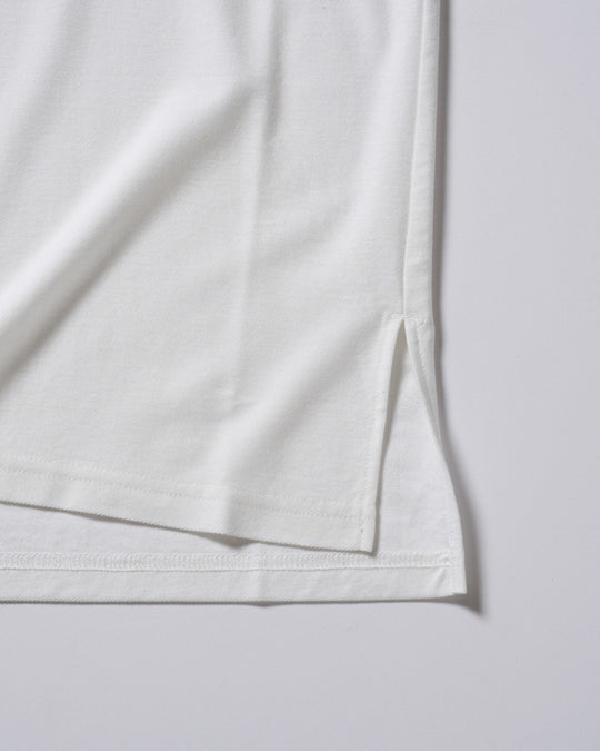 contrast pocket pull-over