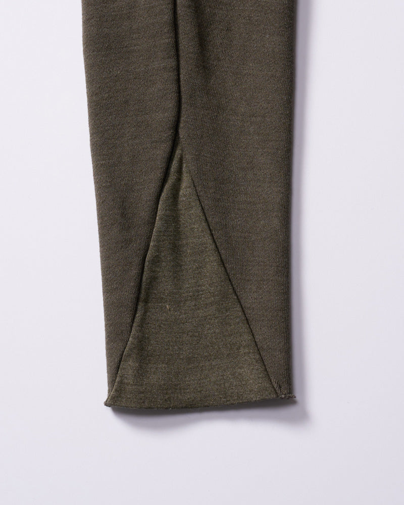 cut-off light sweatshirt