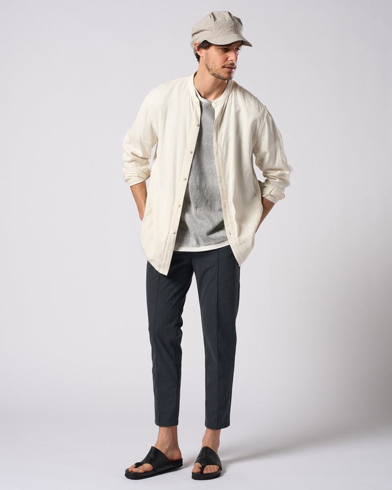 【muta × wjk】smart pin-tuck slacks