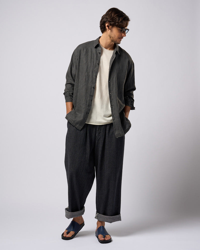 2-tuck wide trousers