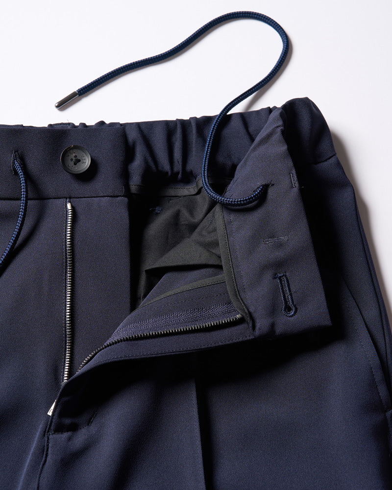 smart pin-tuck slacks