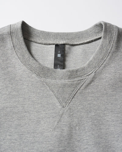 utility pocket sweatshirt